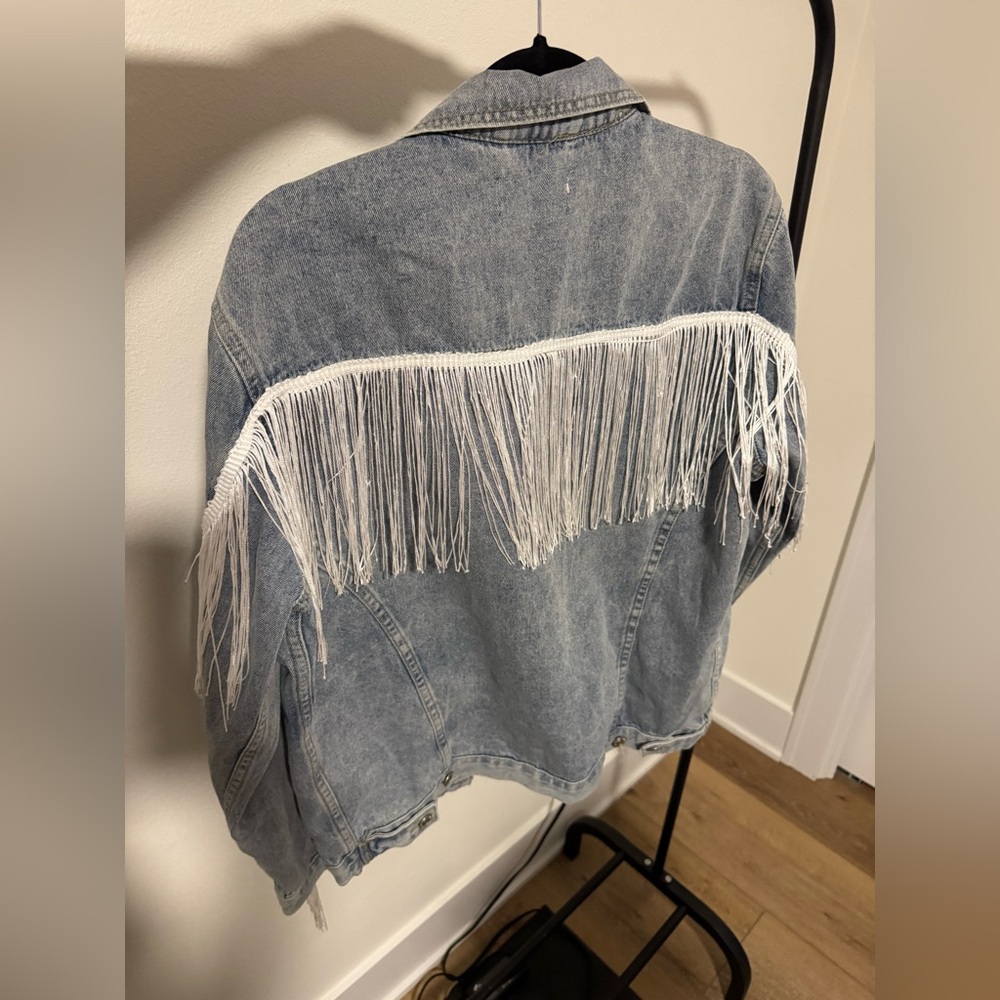 Jacket Justalwart Designed Size Small Womens Jean Denim White Fringe arm to arm